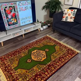 Rug #14 – Authentic Handwoven Persian Rug (Wool & Silk Blend) – 5.3 × 3.7 ft