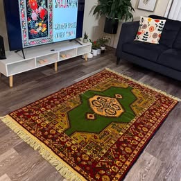 Rug #14 – Authentic Handwoven Persian Rug (Wool & Silk Blend) – 5.3 × 3.7 ft